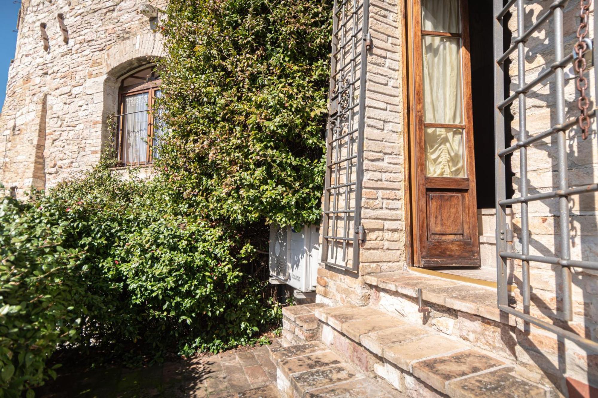 Aparthotel Residenza D'Epoca San Crispino Assisi Exteriér fotografie